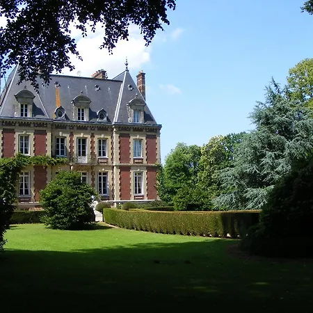 別荘 Domaine Du Chateau De Bourville