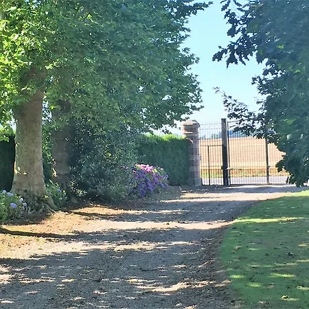 別荘 Domaine Du Chateau De Bourville *