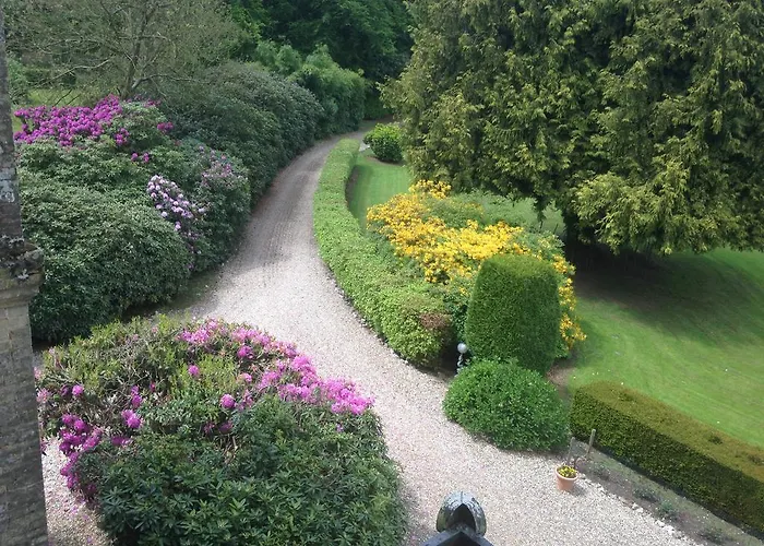 Domaine Du Chateau De Bourville