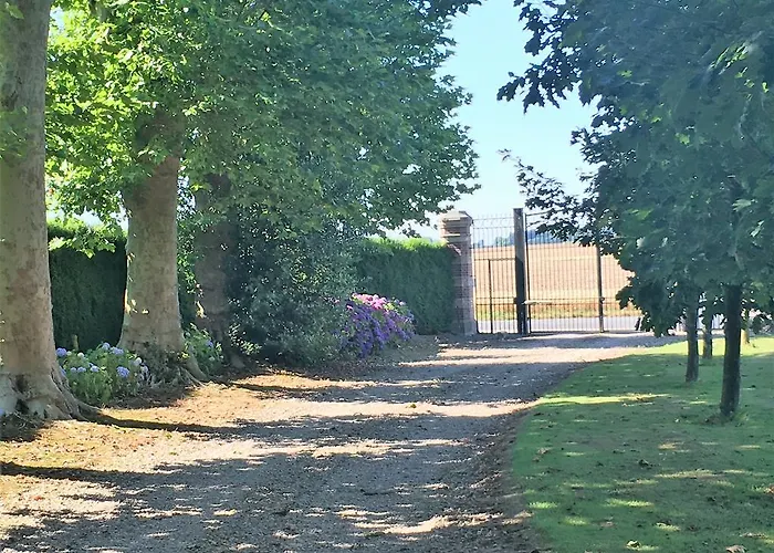 Holiday home Domaine Du Chateau De Bourville *