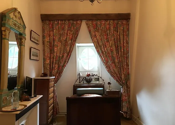 Holiday home Domaine Du Chateau De Bourville